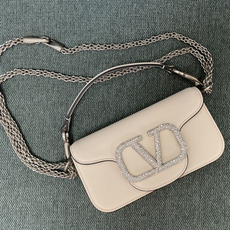 Va1e*ntin0 satchel bag